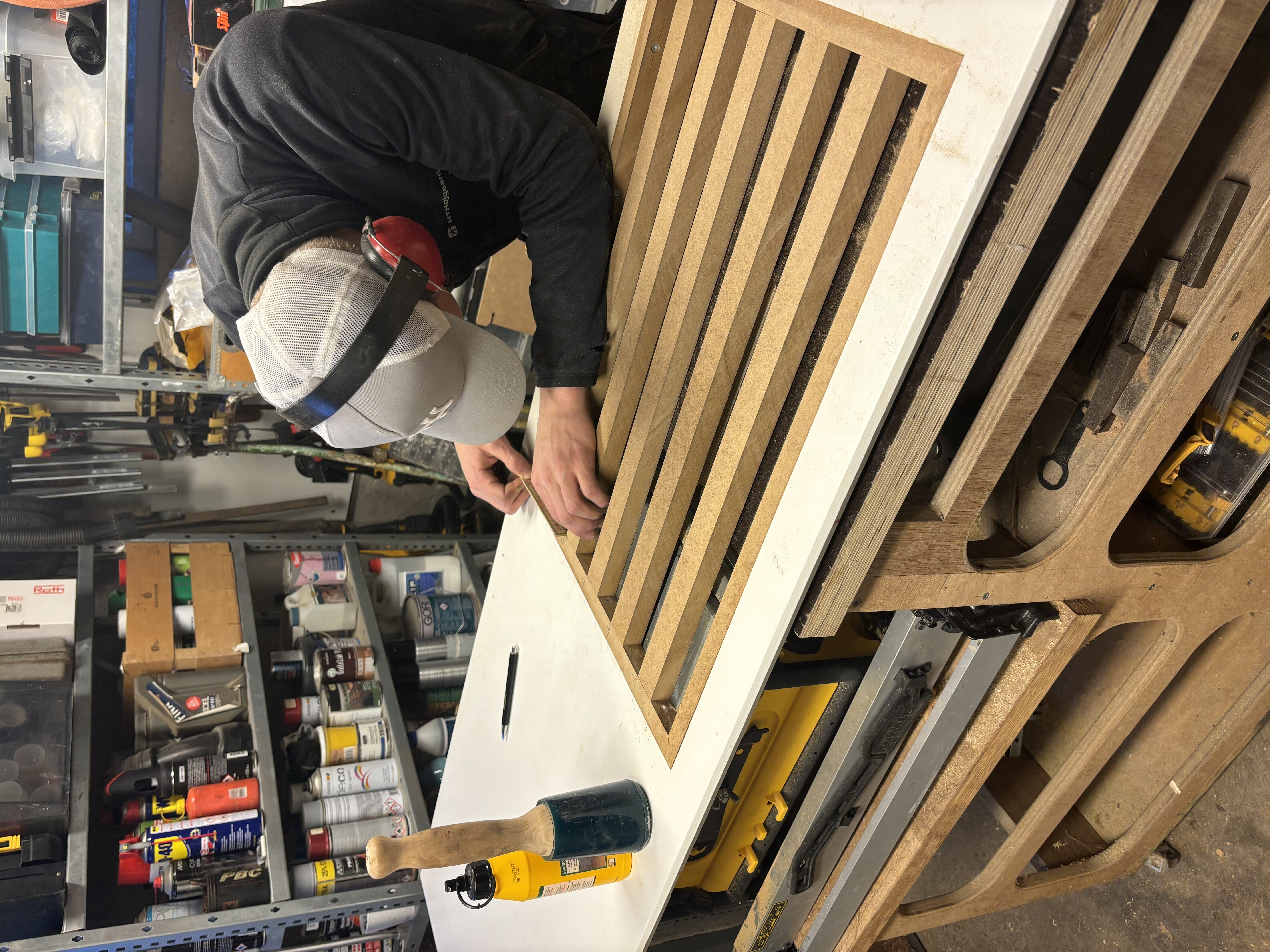 Montering af døre og vinduer udført af tømrer i København