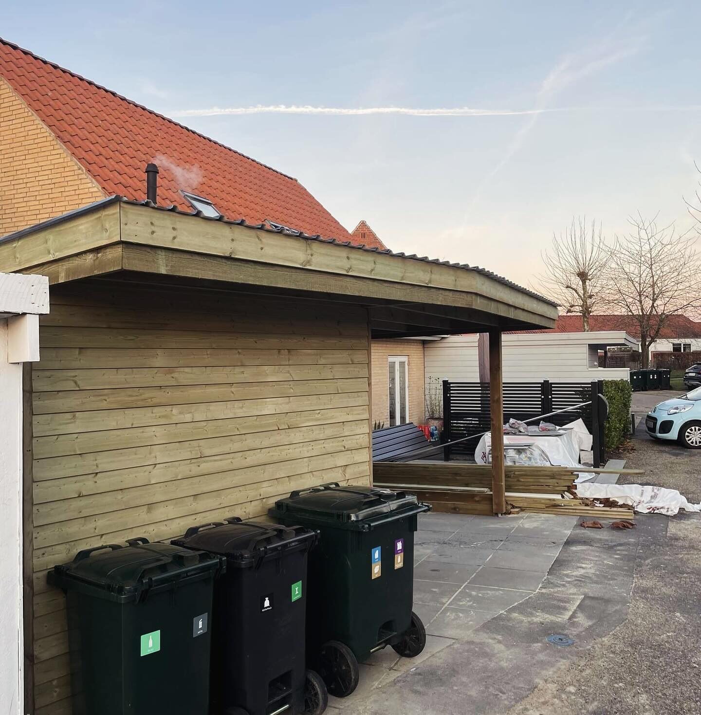 Carport Køge - Nyopført med Skur - Schaefer & Risom
