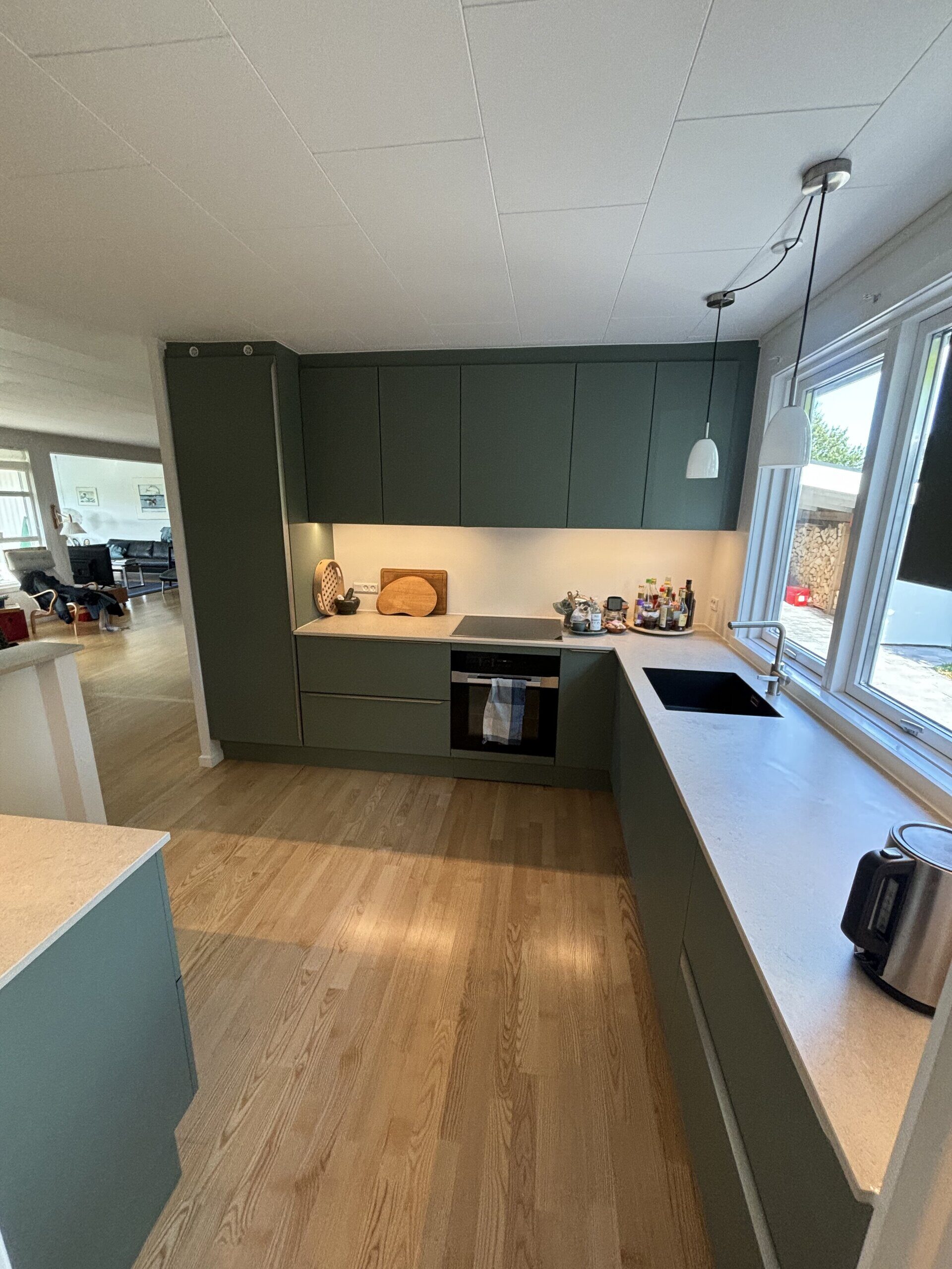 Køkkenmontering i Birkerød - professionel køkkenopsætning