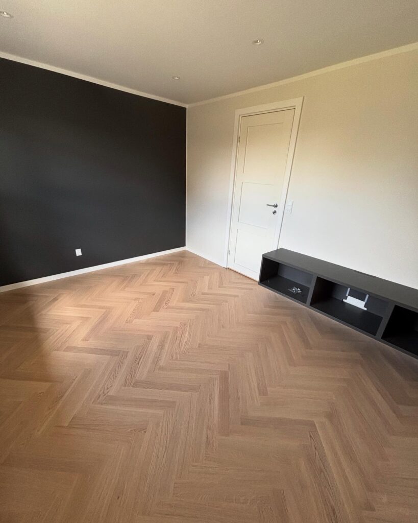 Sildebensgulv Hvidpigmenteret Renovering